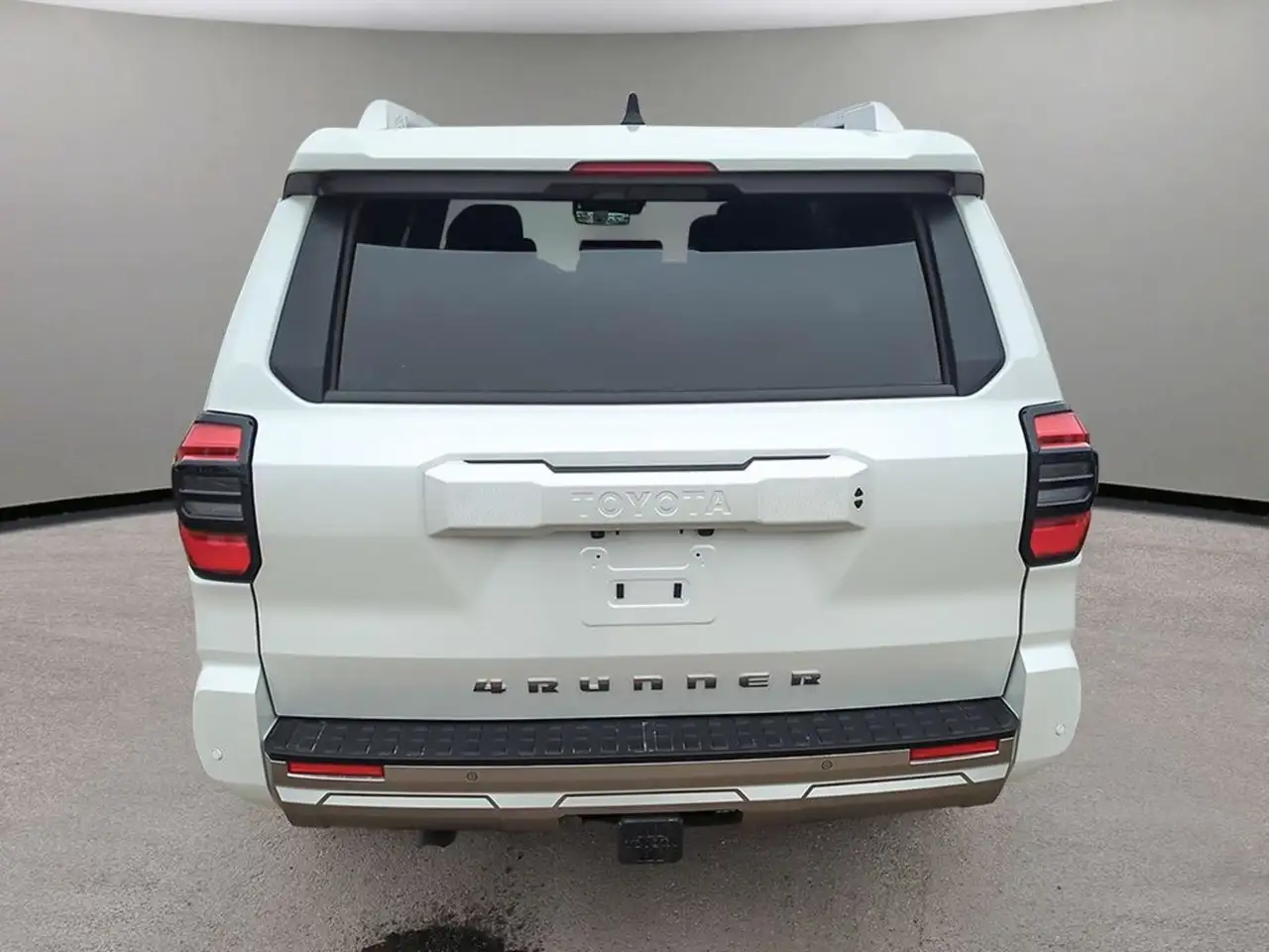 Toyota 4-Runner снимка Toyota 4-Runner
