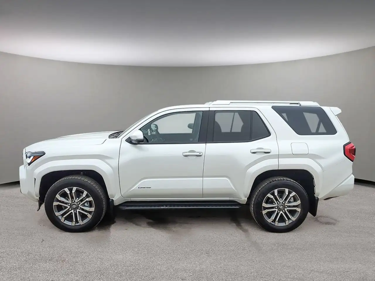 Toyota 4-Runner снимка Toyota 4-Runner