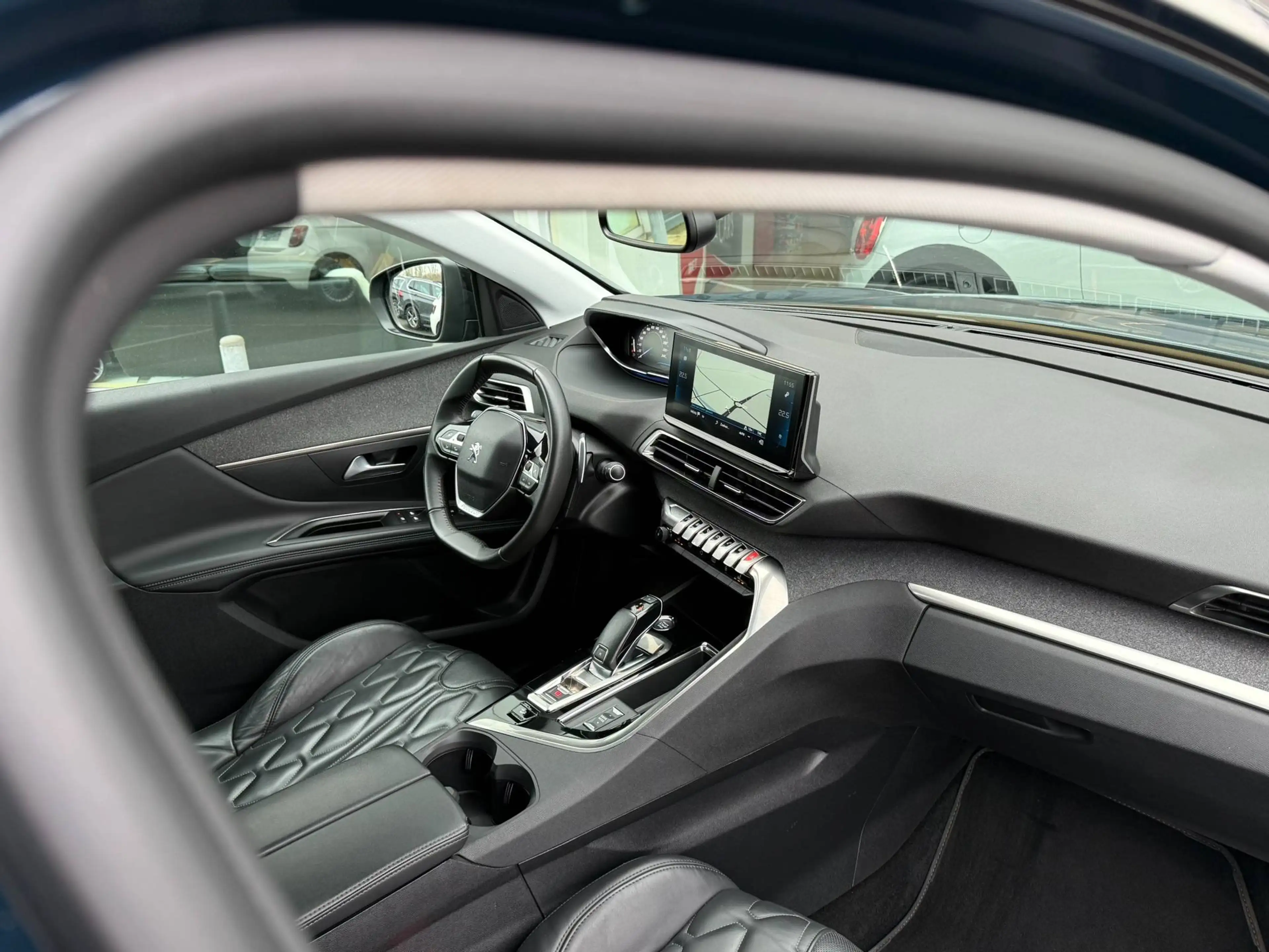 Peugeot 3008 AUTOMAAT / LEDER / CARPLAY / CAMERA / NAVIGATIE / — photo 20