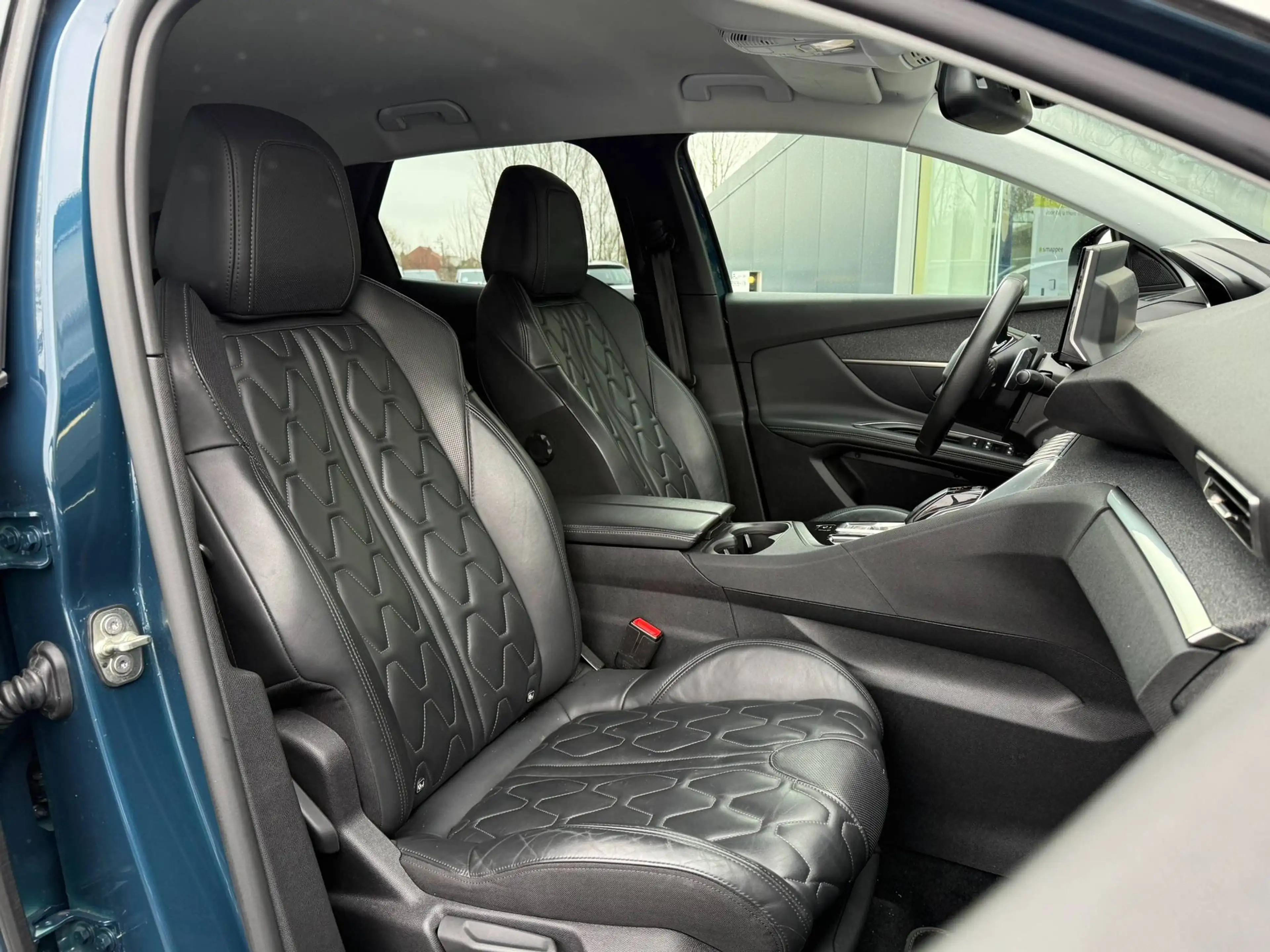 Peugeot 3008 AUTOMAAT / LEDER / CARPLAY / CAMERA / NAVIGATIE / — photo 19