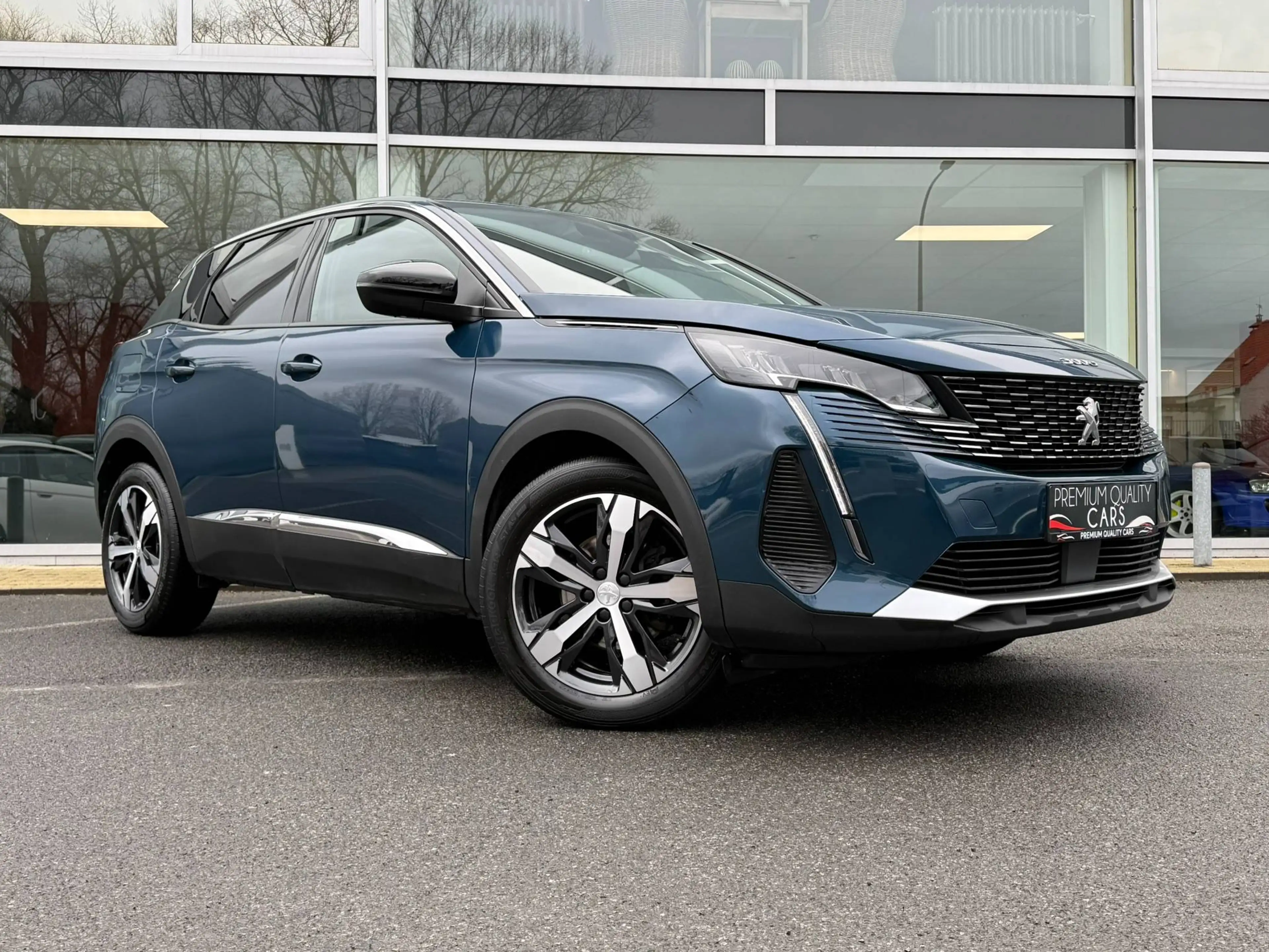 Peugeot 3008 AUTOMAAT / LEDER / CARPLAY / CAMERA / NAVIGATIE / — photo 4
