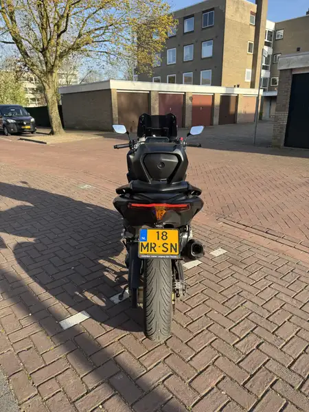 Yamaha TMAX 560 - foto 5