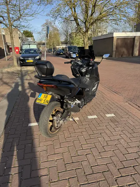 Yamaha TMAX 560 - foto 4