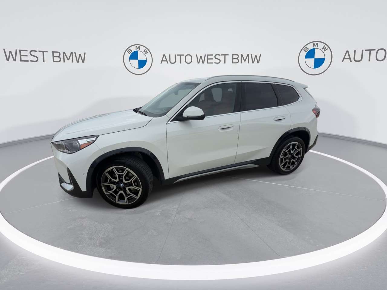 2025 BMW X1 xDrive28i — снимка 1