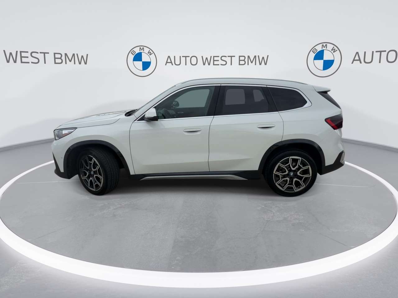 2025 BMW X1 xDrive28i — снимка 1