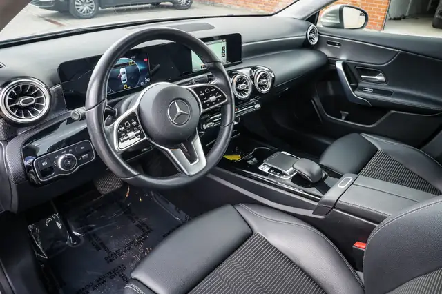 Mercedes-Benz A-Class view 9
