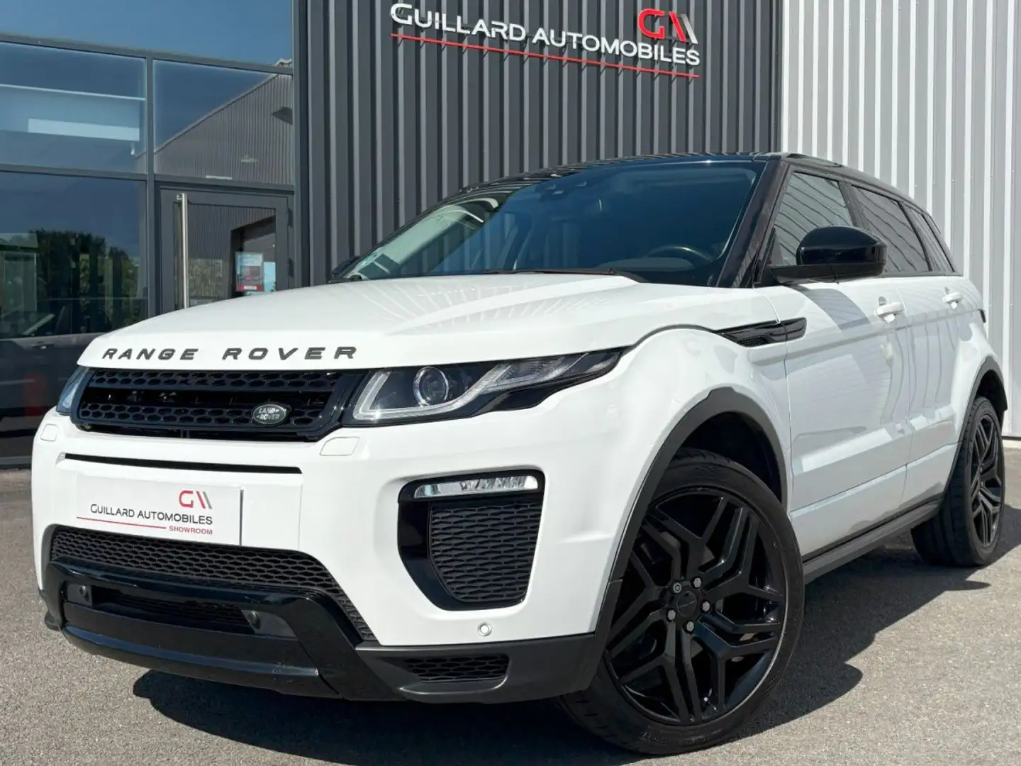 Land Rover Range Rover Evoque 2.0 TD4 150ch SE DYNAMIC BVA9 MOTEUR : 32492kms Blanc - 1