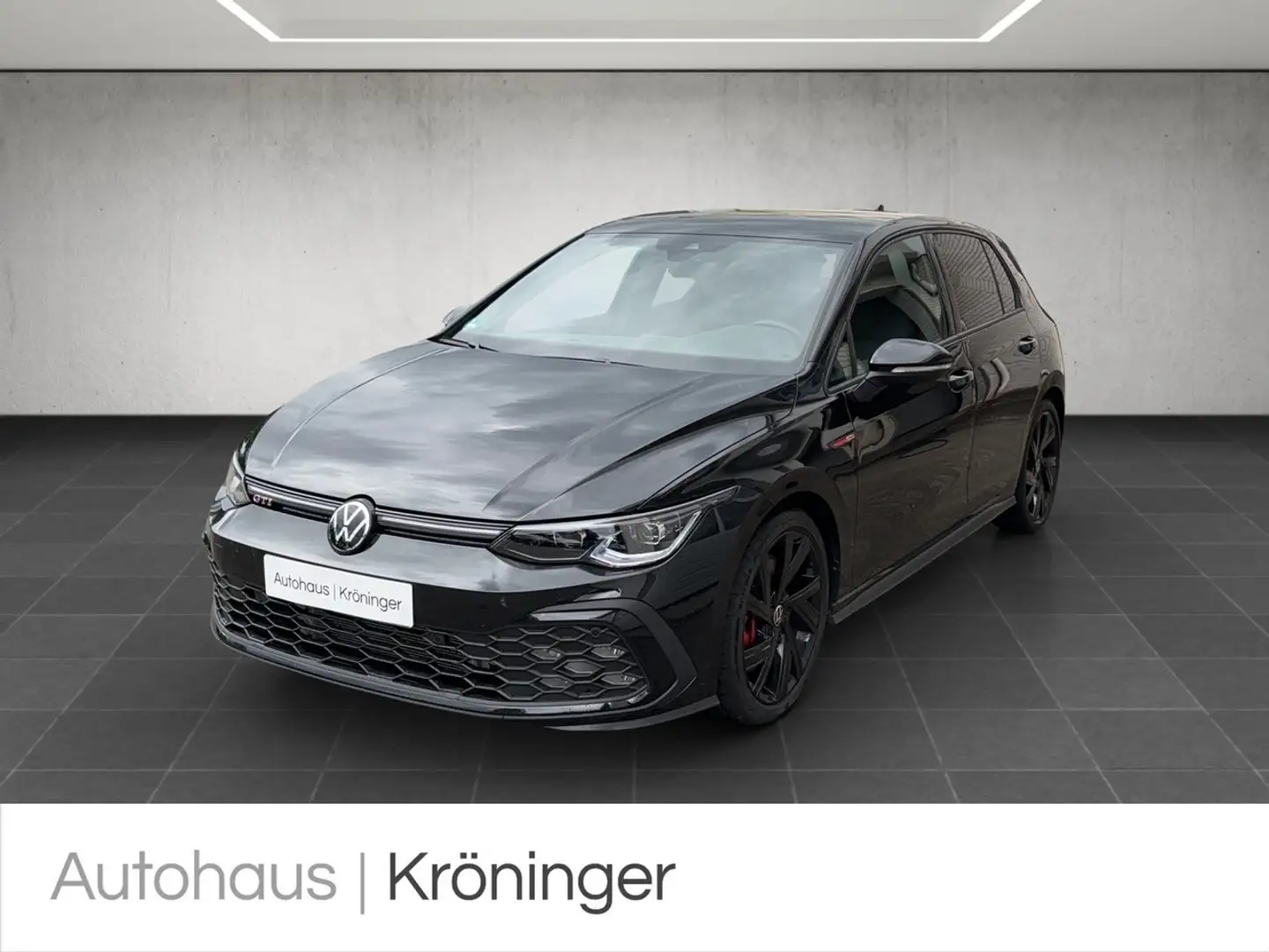 Volkswagen Golf VIII GTI 2.0 TSI DSG AHK BlackStyle HarmanK Schwarz - 1