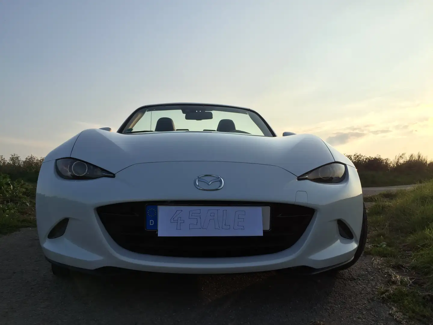 Mazda MX-5 MX-5+SKYACTIV-G+160+i-ELOOP+Sports-Line Weiß - 1