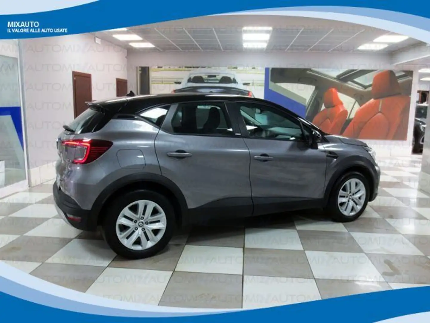 Renault Captur 1.6 eTech Hybrid 145cv Zen AUT EU6 Grau - 2