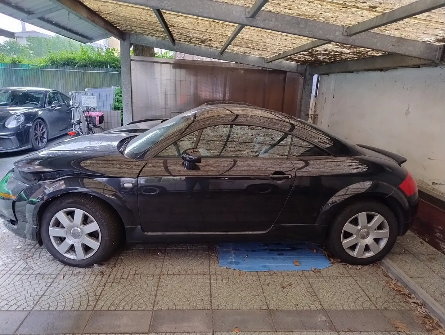 Audi TT TT 1.8t quattro 6m Unicoprop INCIDENTATA Schwarz - 1