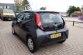 Toyota Aygo 1.0 x-fun NL-Auto | Volledig Onderh. | BTW | Airco Grijs - thumbnail 3
