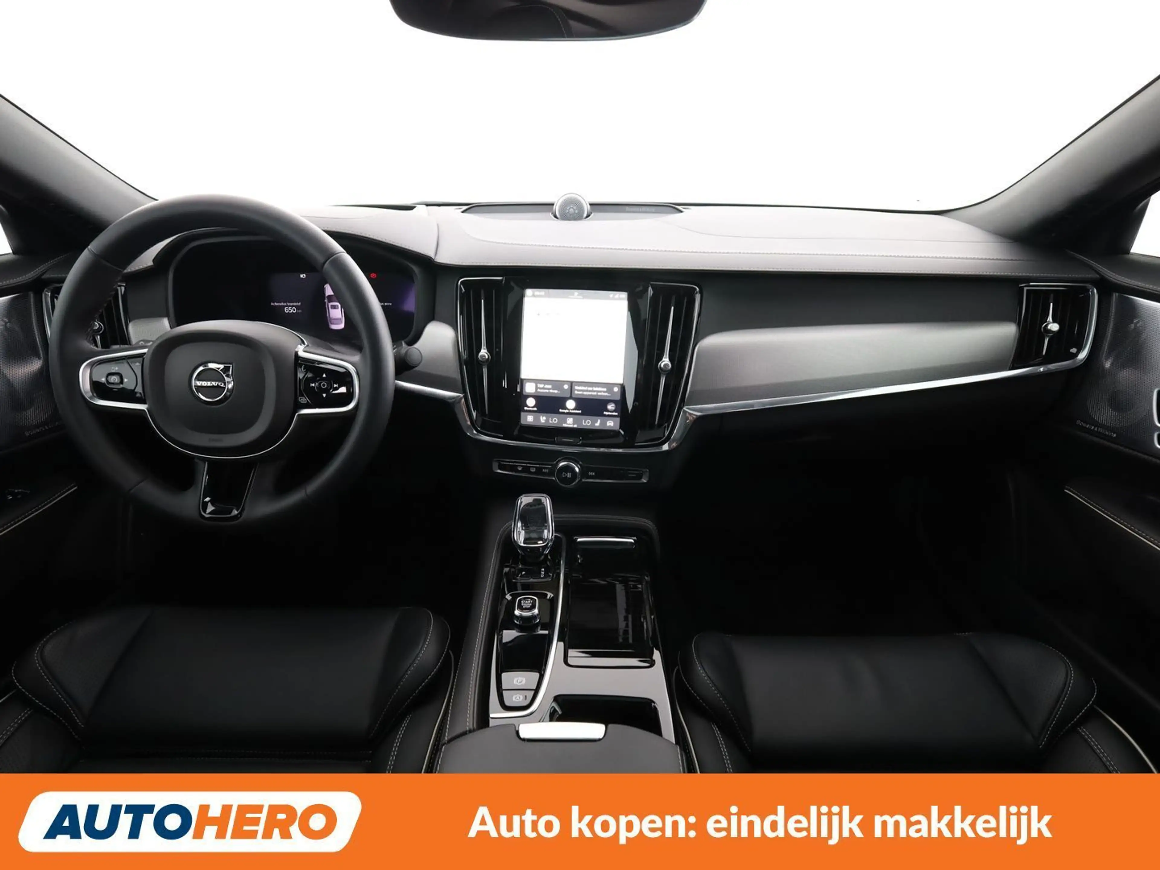 Volvo S90 2.0 T8 Recharge Plug-in Hybrid Ultimate Dark AWD — photo 12