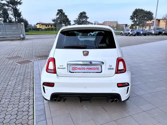 Abarth 595 view 6