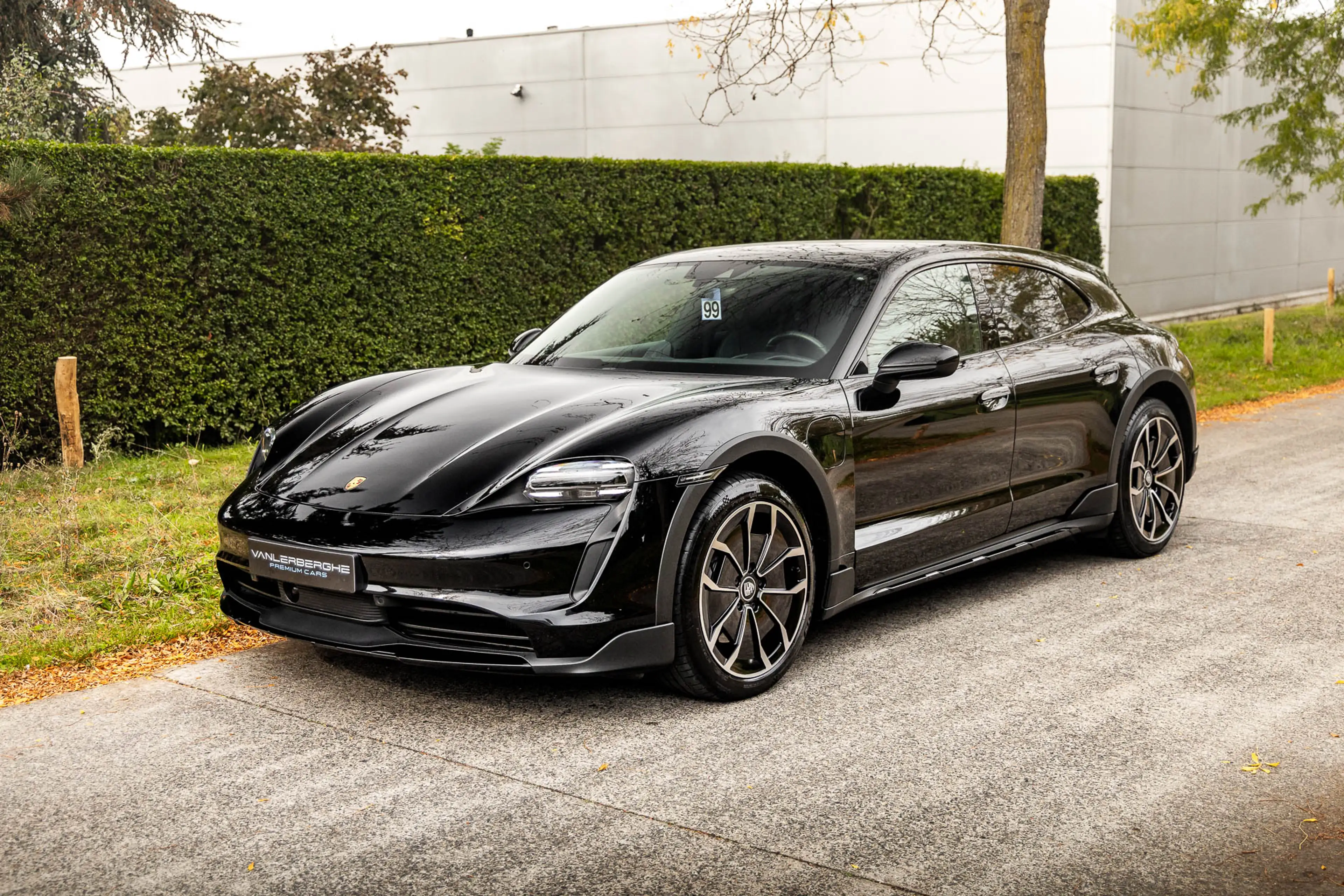 Porsche Taycan 4 Cross Turismo * Perf Batt * Pano * ACC * SportChrono * Camera * — photo 8