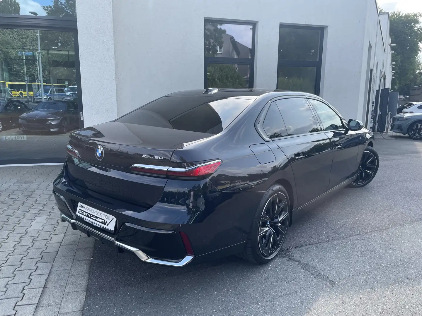 BMW i7 xDrive60 Limo M Sport || Massage B&W Autobahnass Nero - 2