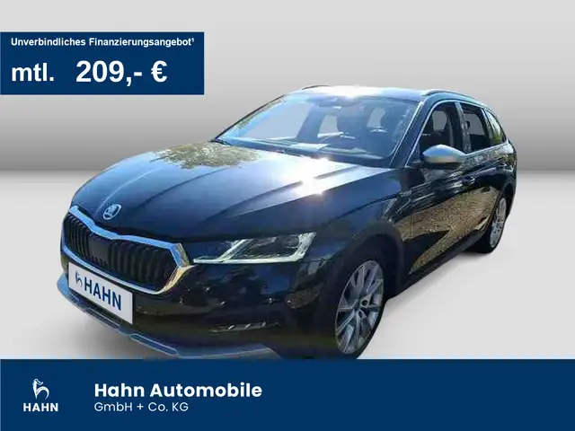 Skoda Octavia Combi 2.0TDI DSG 4x4 Scout Matrix Pano