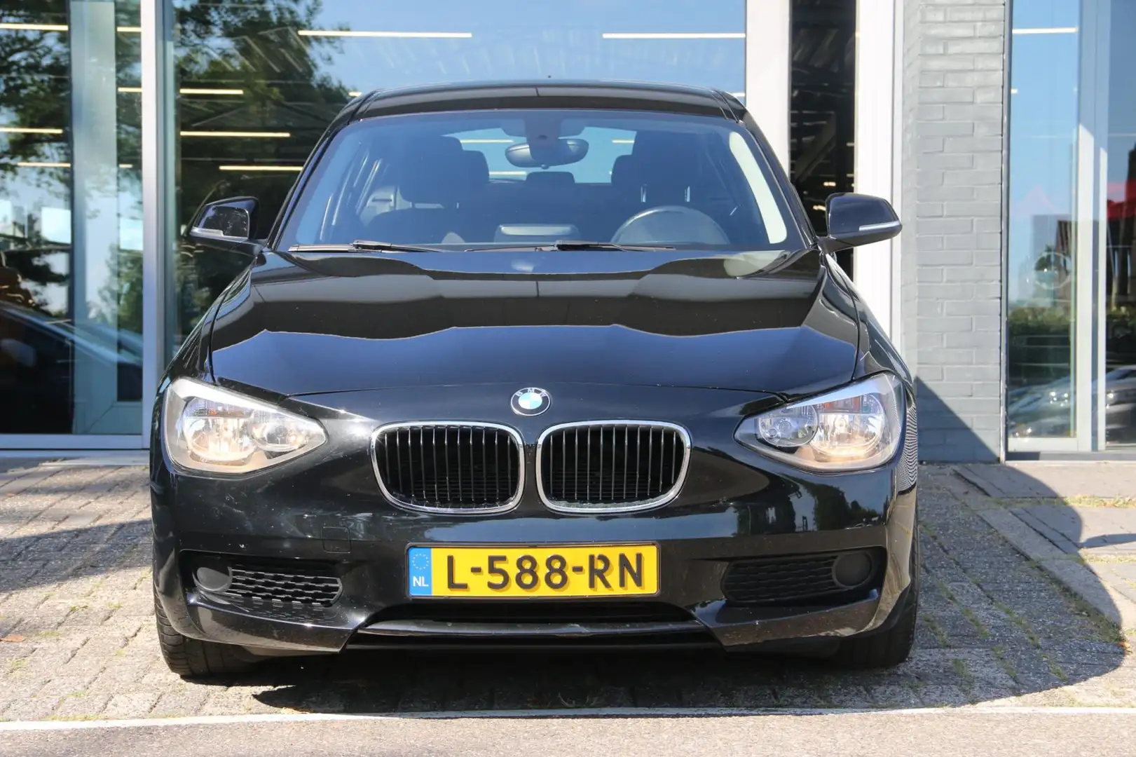 BMW 114 1-serie 114i EDE Corporate Lease Edition Schwarz - 2