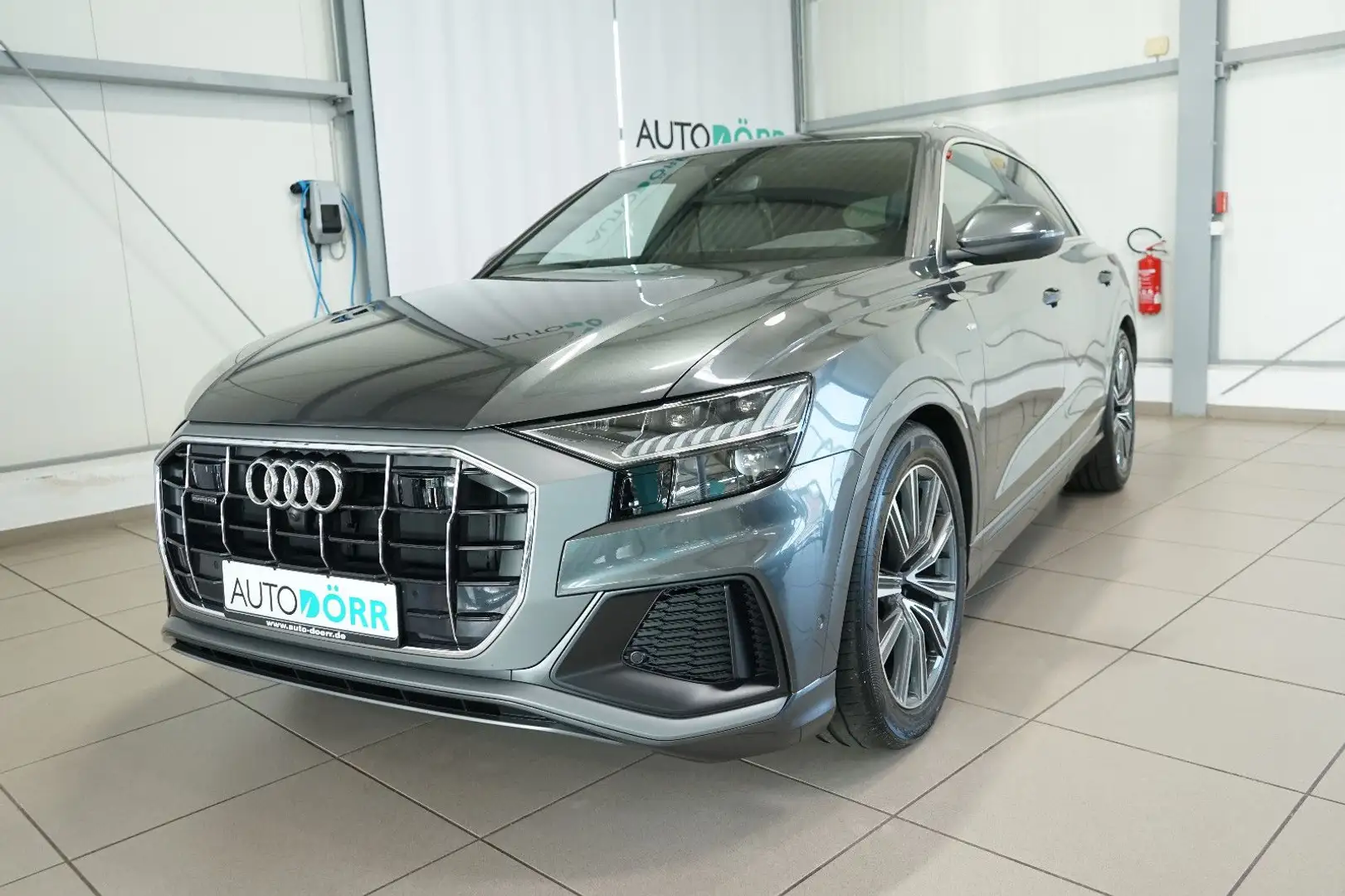 Audi Q8 50 TDI quattro S-Line+Pano+B&O+Sthz+ACC Grau - 1