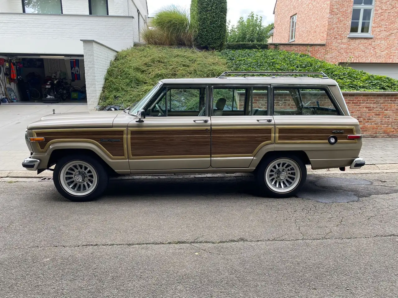 Jeep Wagoneer Grand Wagoneer 5.8L V8, foto 3