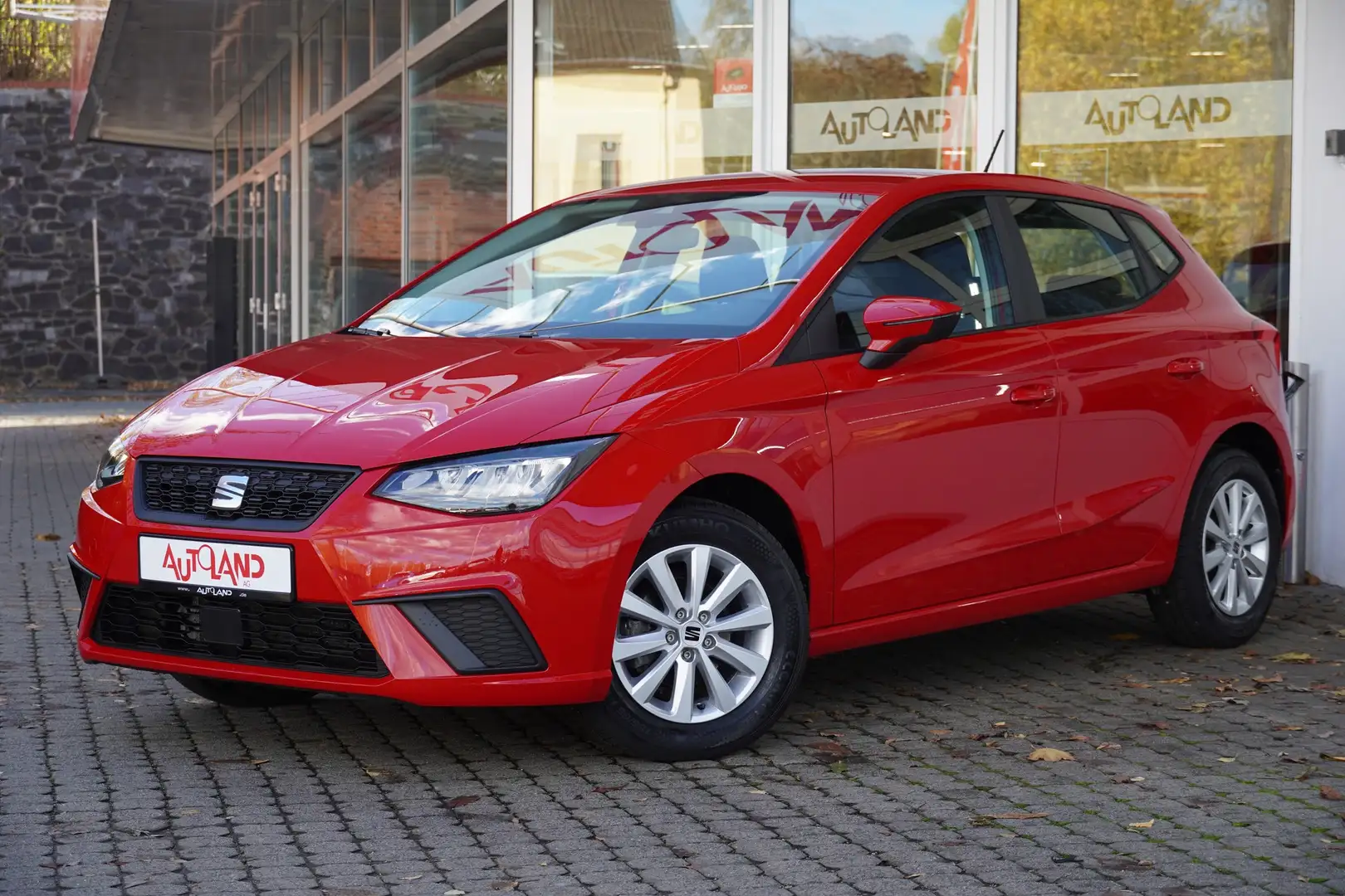 SEAT Ibiza 1.0 MPI Style LED PDC Tempomat Sitzheizung Rot - 2