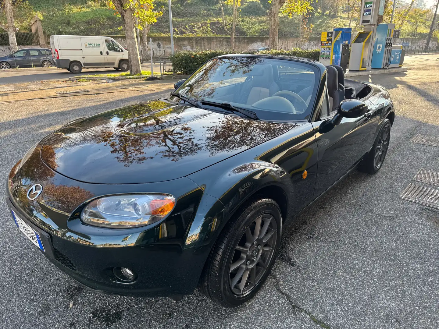 Mazda MX-5 MX-5 Roadster Coupe 1.8 Wind Grün - 1