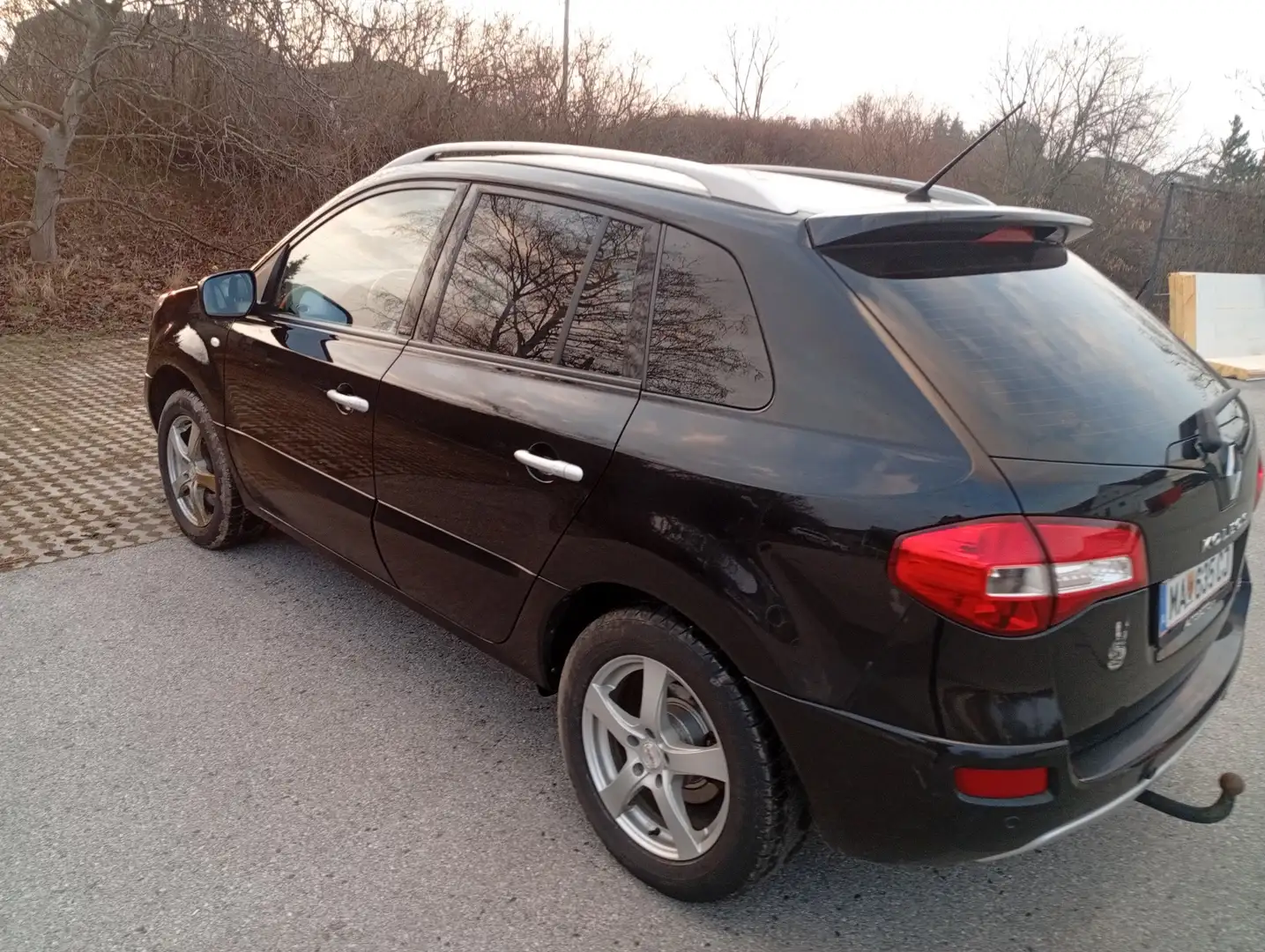 Renault Koleos 2.0 dCi FAP 4x4 Expression - 2