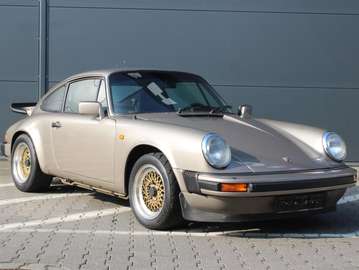 911 SC Coupe Sportmodell Deutsch SERVO !