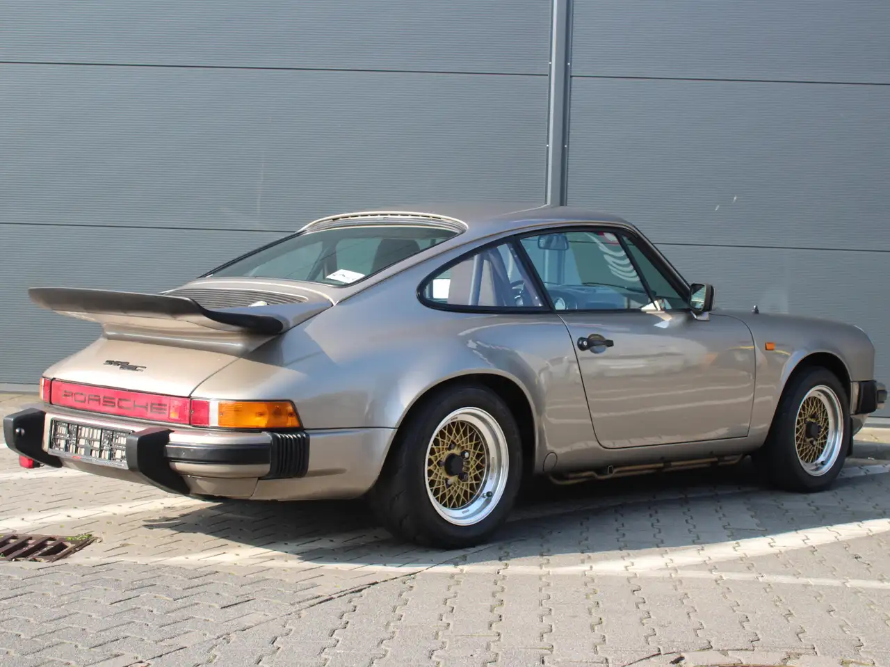 Porsche 911 SC Coupe Sportmodell Deutsch SERVO !, foto 3