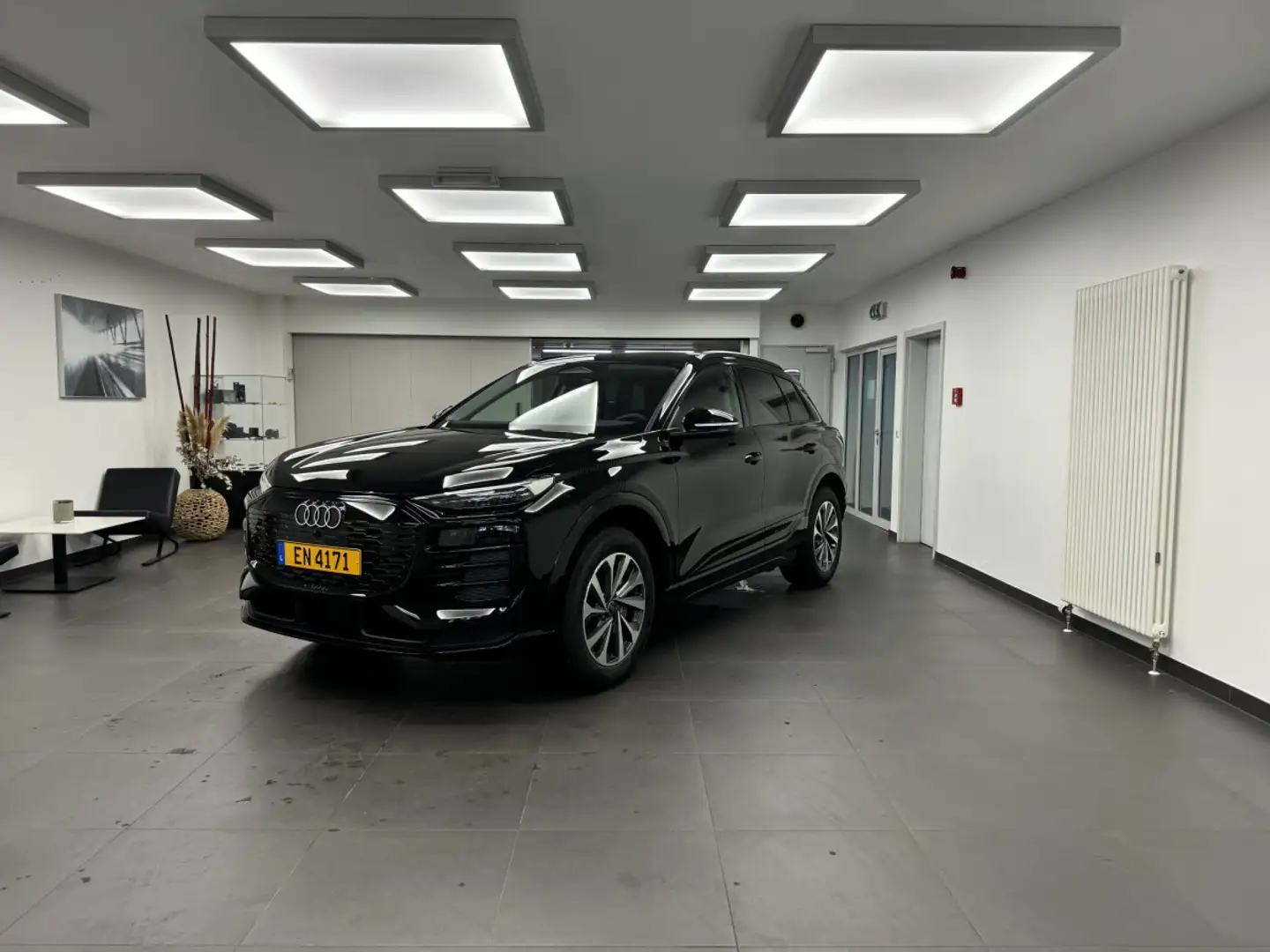 Audi Q6 SUV e-tron performance 225 (305) kW (ch) Noir - 1