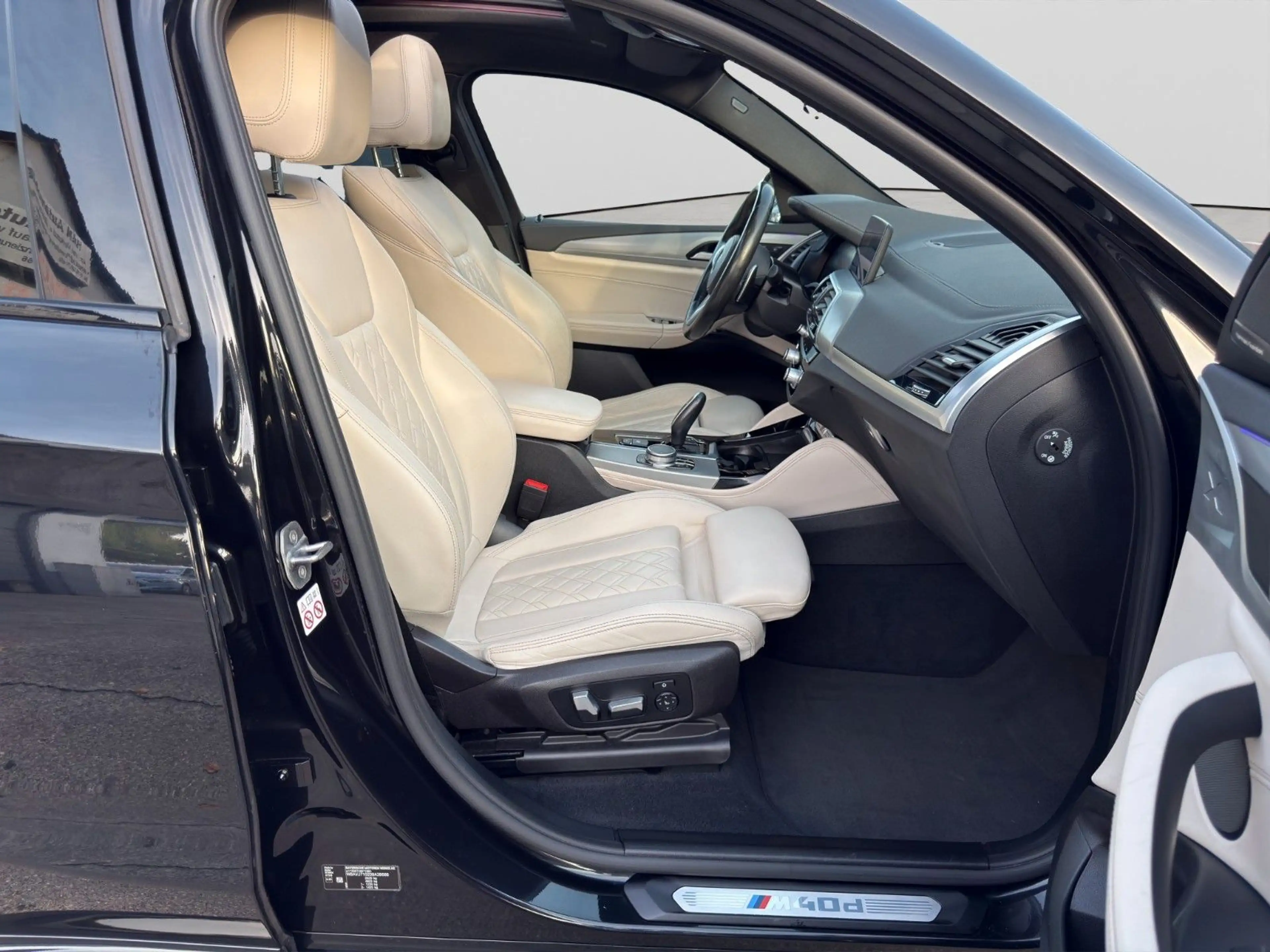 BMW X4 M40 d ///Pano/Head-Up/Leder/Kamera — photo 15