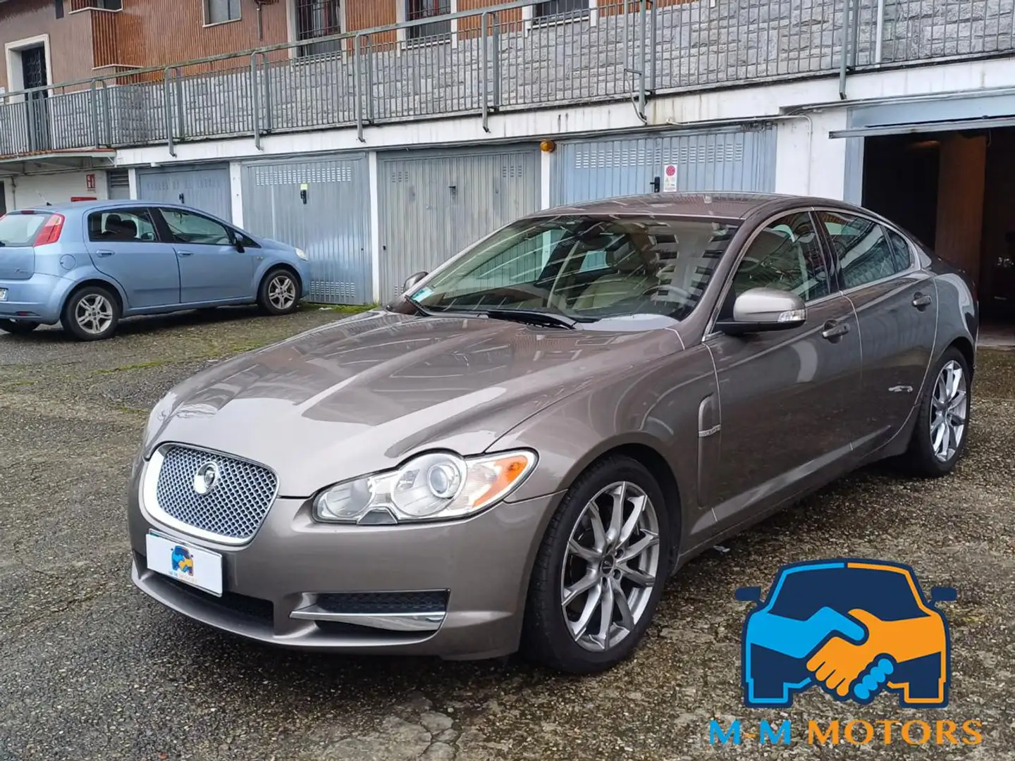 Jaguar XF 3.0 V6 Premium Luxury Gris - 1