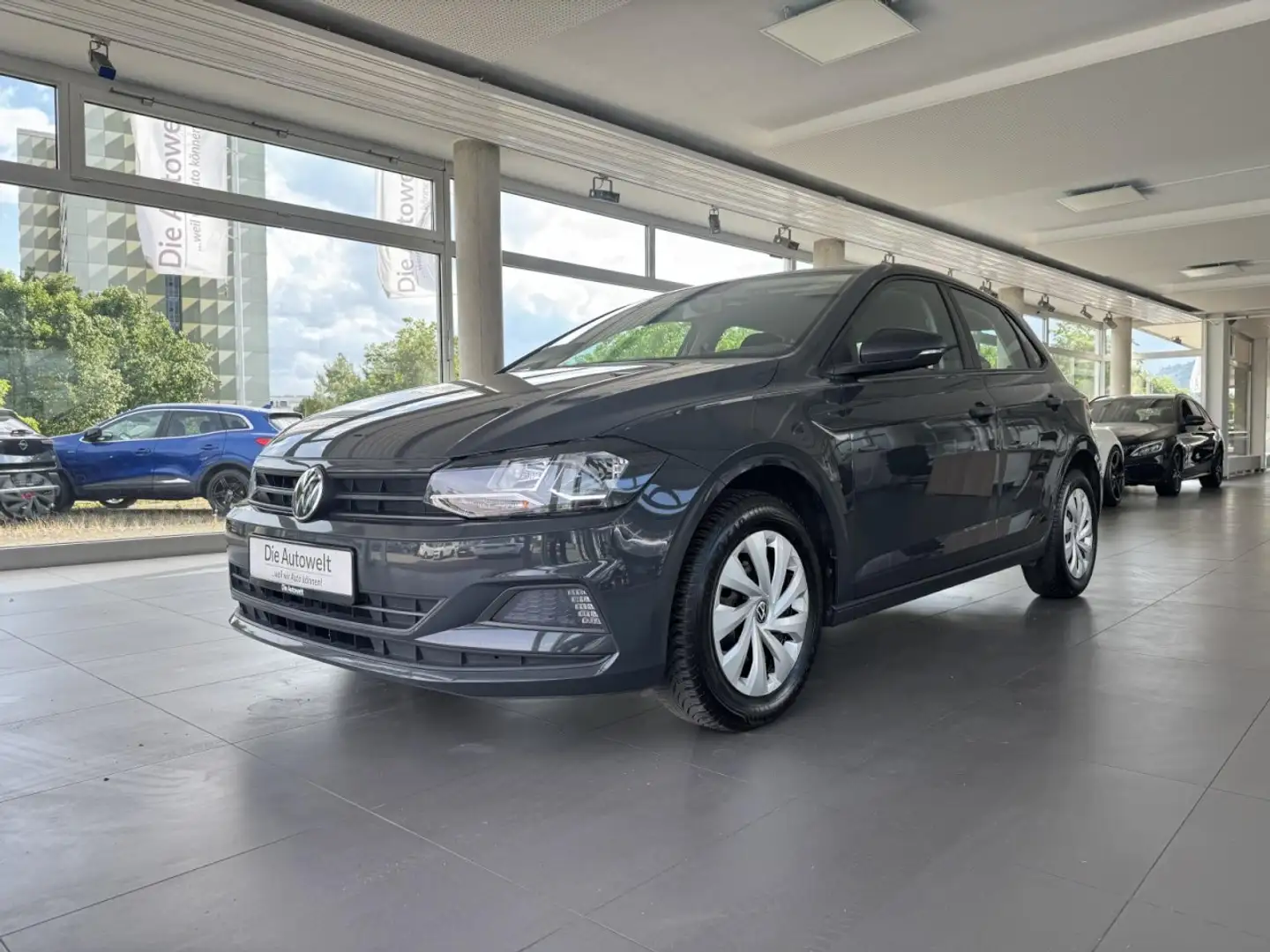 Volkswagen Polo VI 1.0 TSI NAVI GRA GBA KLIMAANLAGE BT Grijs - 2