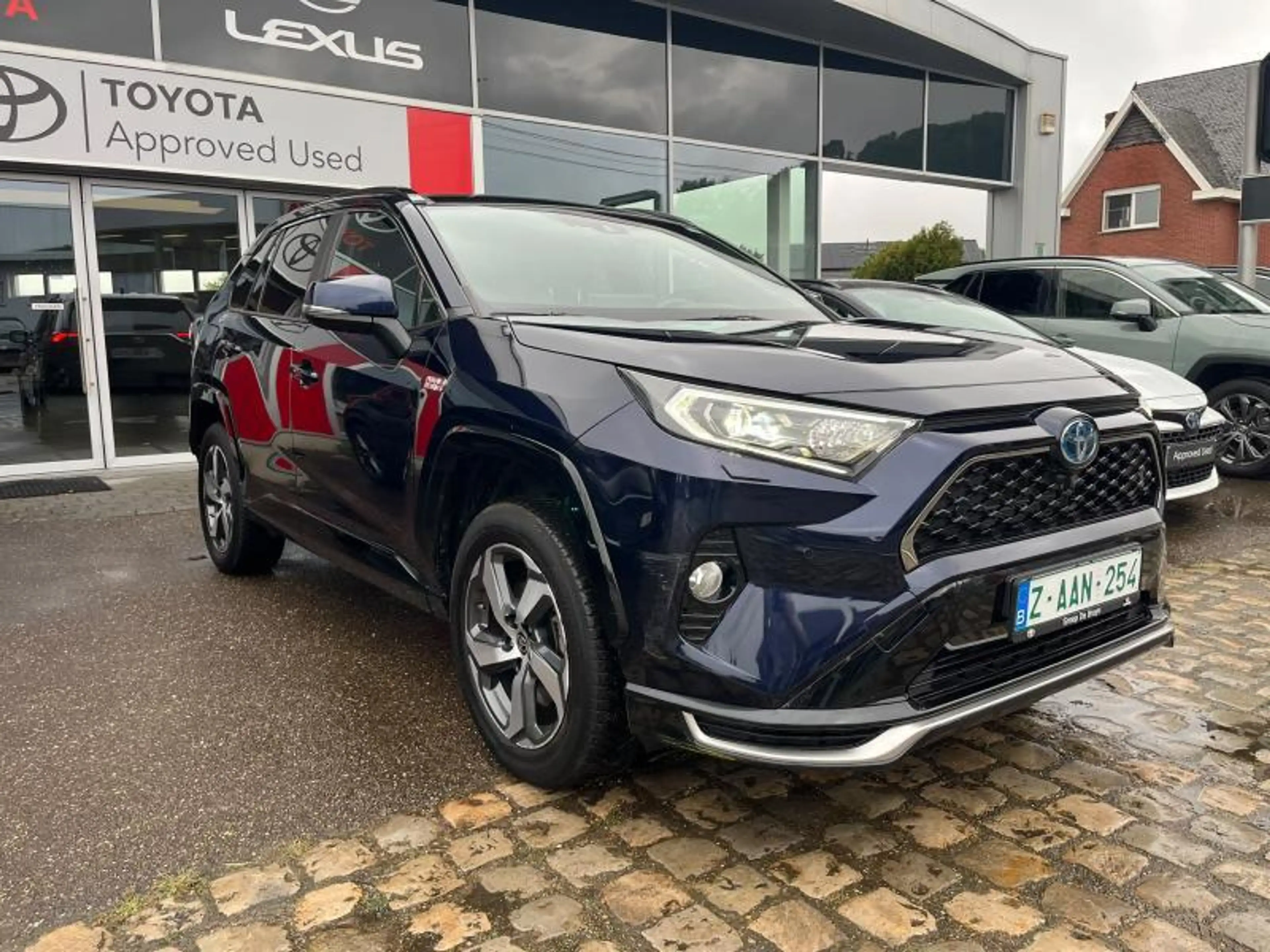 Toyota RAV 4 Premium Plus