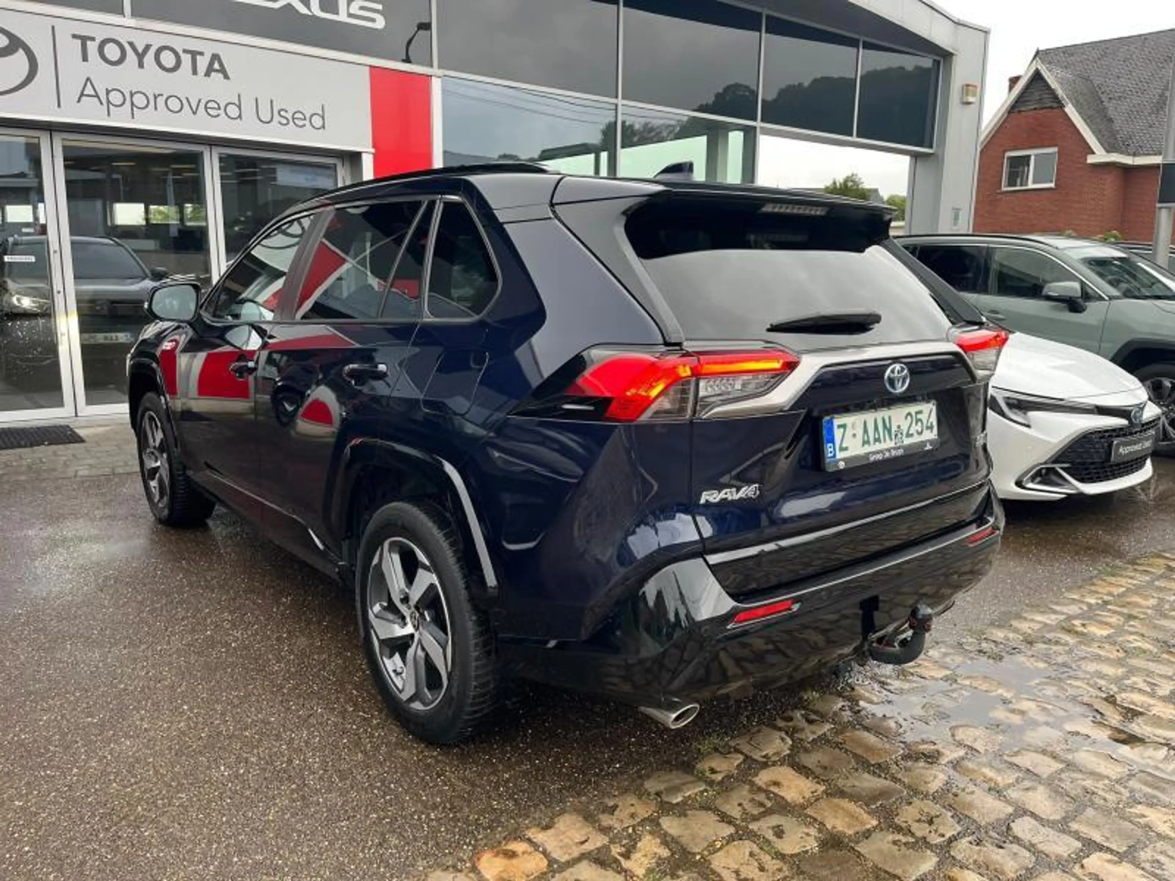 Toyota RAV 4 Premium Plus — photo 5