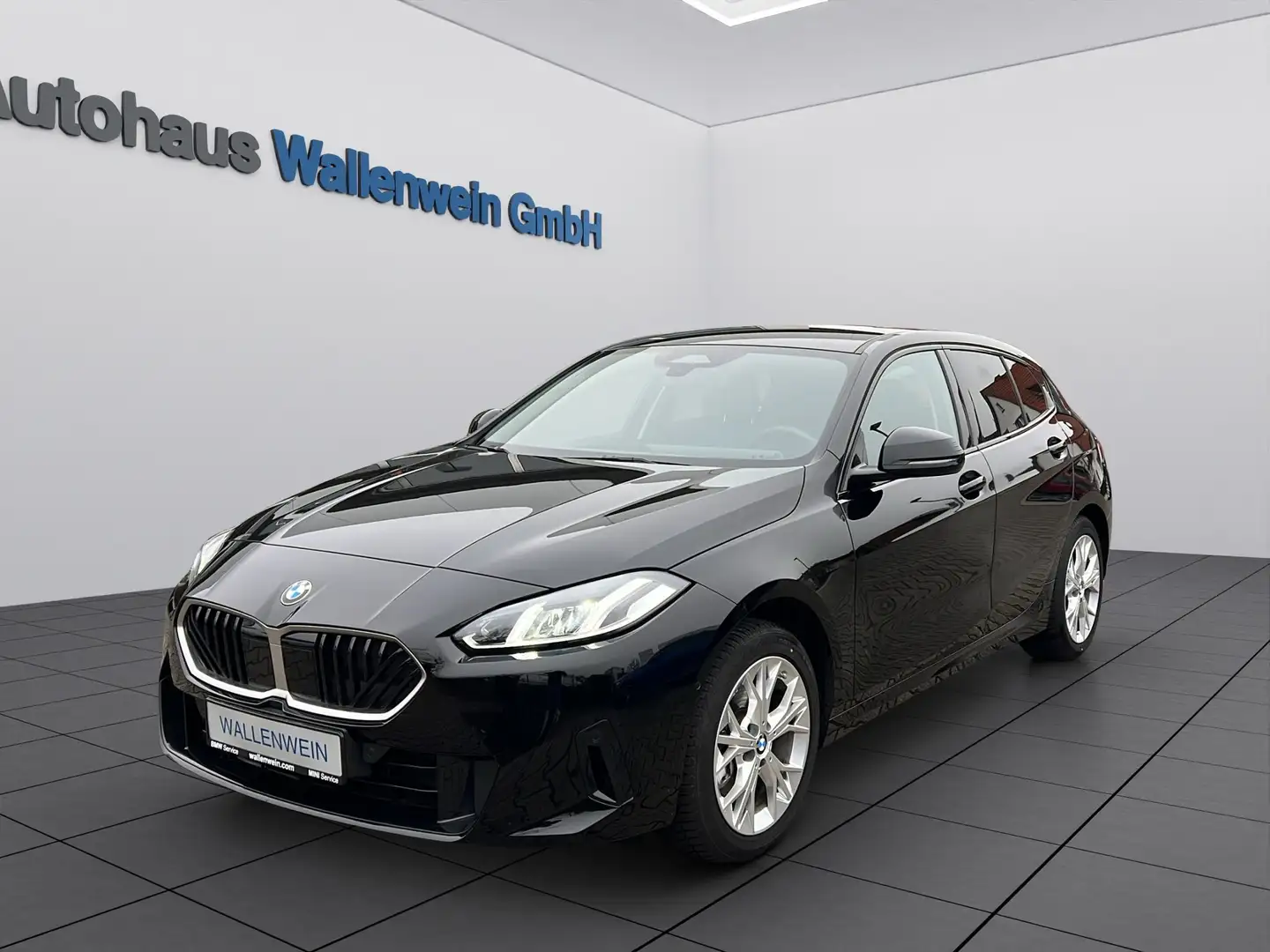 BMW 118 d Aut. F70, DrivAss, RFK, Sportsitze Schwarz - 1