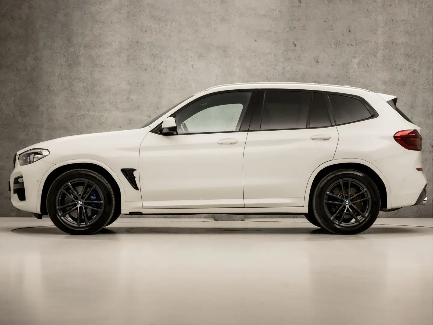 BMW X3 xDrive30i M Sport High Executive 252Pk Automaat (P Wit - 2