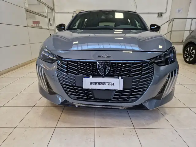 Peugeot 208 GT Hybrid 136 e-DCS6 auto