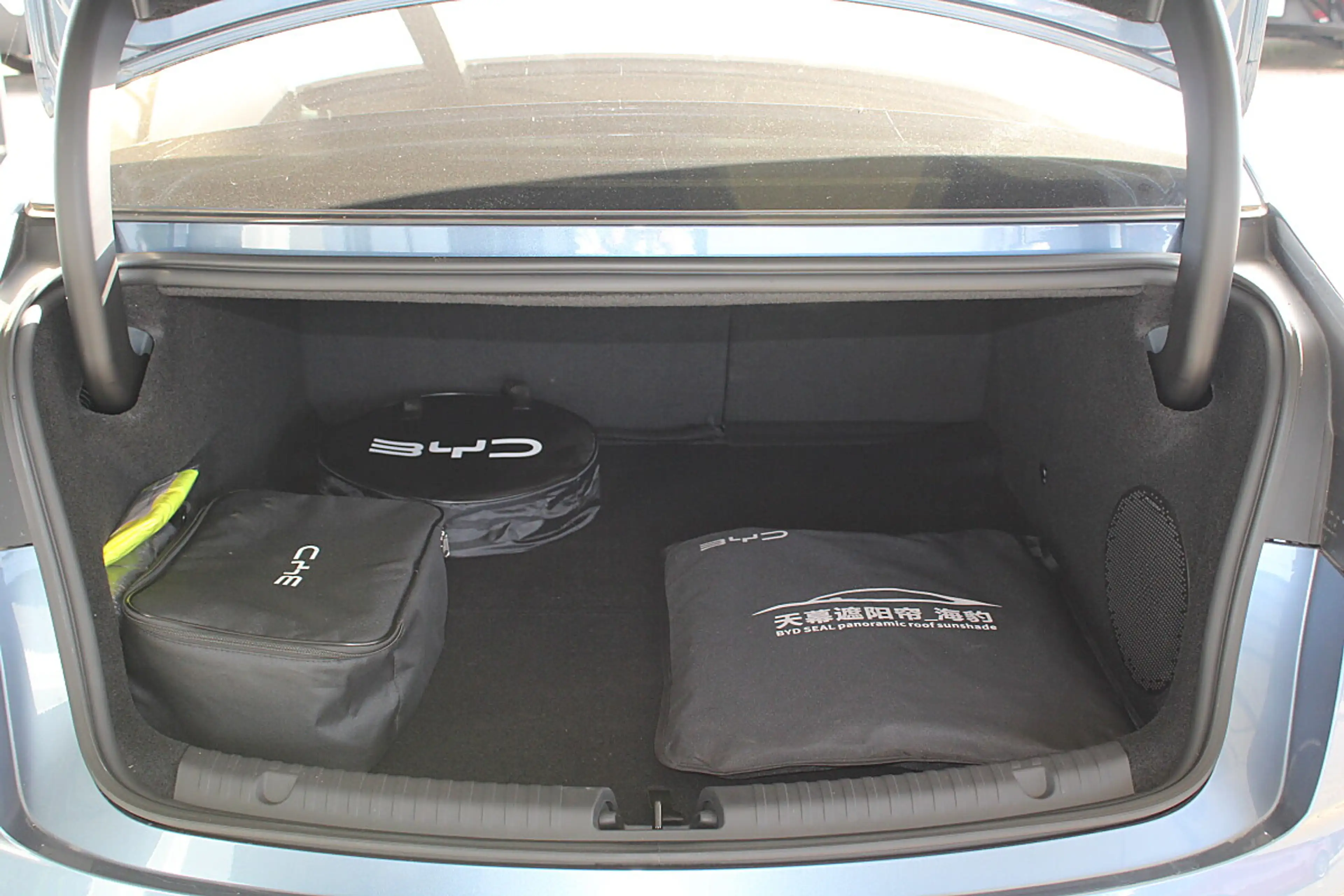 BYD Seal Excellence Österreich Paket 82,5kWh AWD — photo 5
