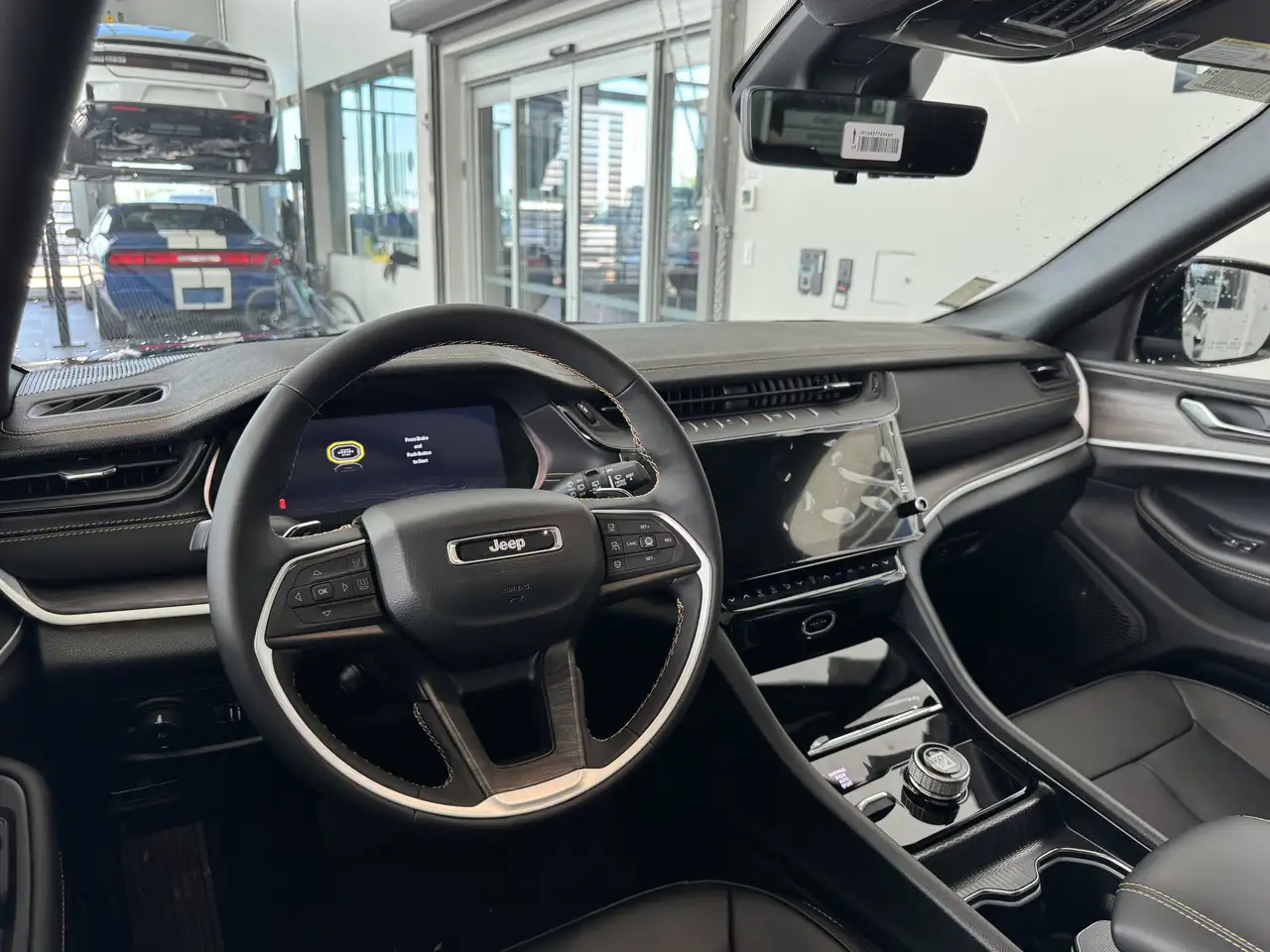 Jeep Grand Cherokee photo Jeep Grand Cherokee