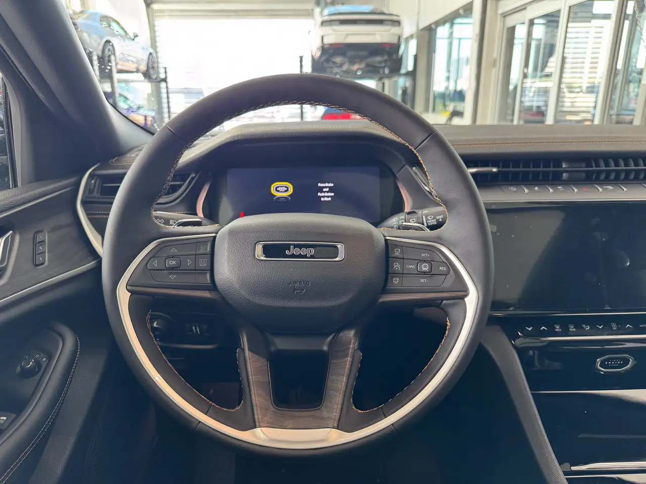 Jeep Grand Cherokee photo Jeep Grand Cherokee