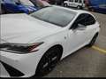 Lexus ES 300 300h F SPORT - thumbnail 1