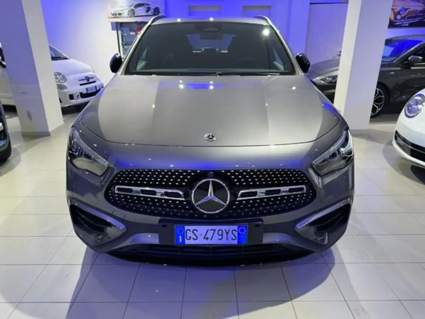 Mercedes-Benz GLA 200 d Automatic AMG Line Advanced Plus Grigio - 2