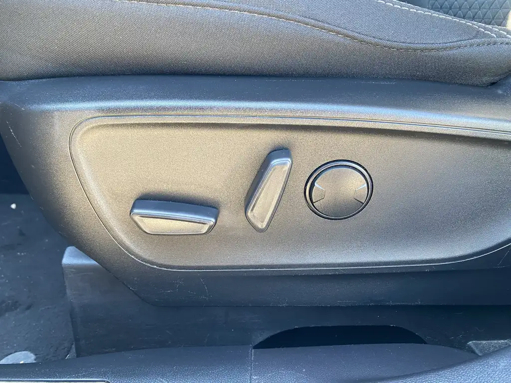 2023 Ford Escape Active | Rear Cam | Block Heater | SYNC 4 — photo 8