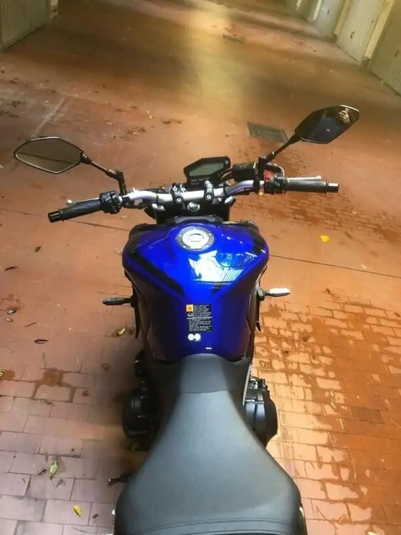 Yamaha MT-09 Modrá - 1