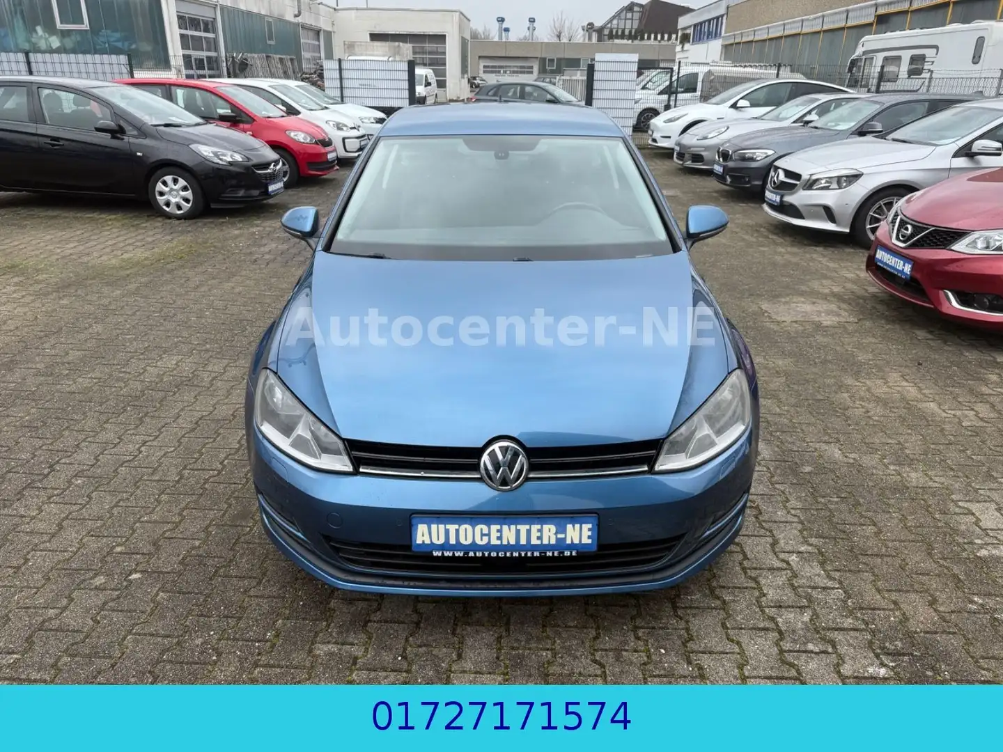 Volkswagen Golf VII/1.2 TSI Comfortline/1.Hand Blau - 1
