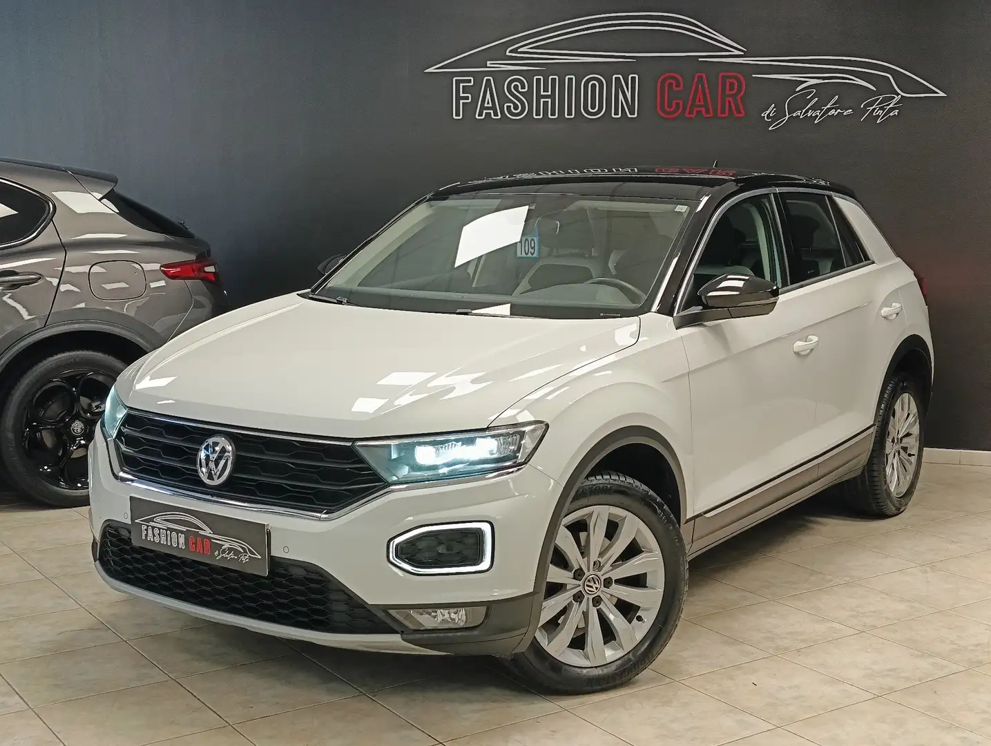 Volkswagen T-Roc T-Roc I 2017 1.0 tsi Advanced Blanc - 1