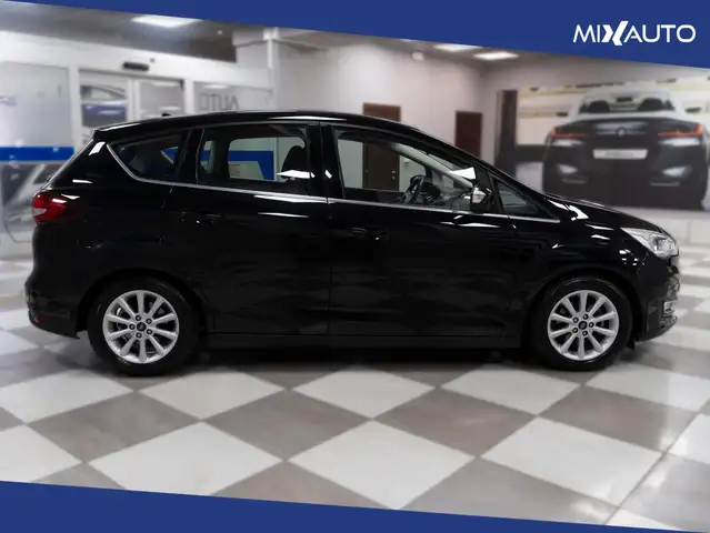 Ford C-Max view 6