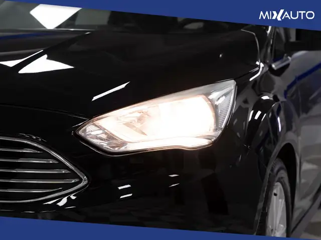 Ford C-Max view 10