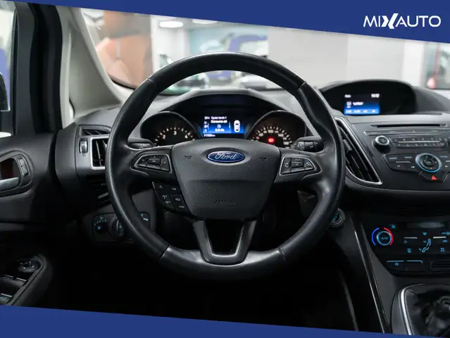 Ford C-Max view 12